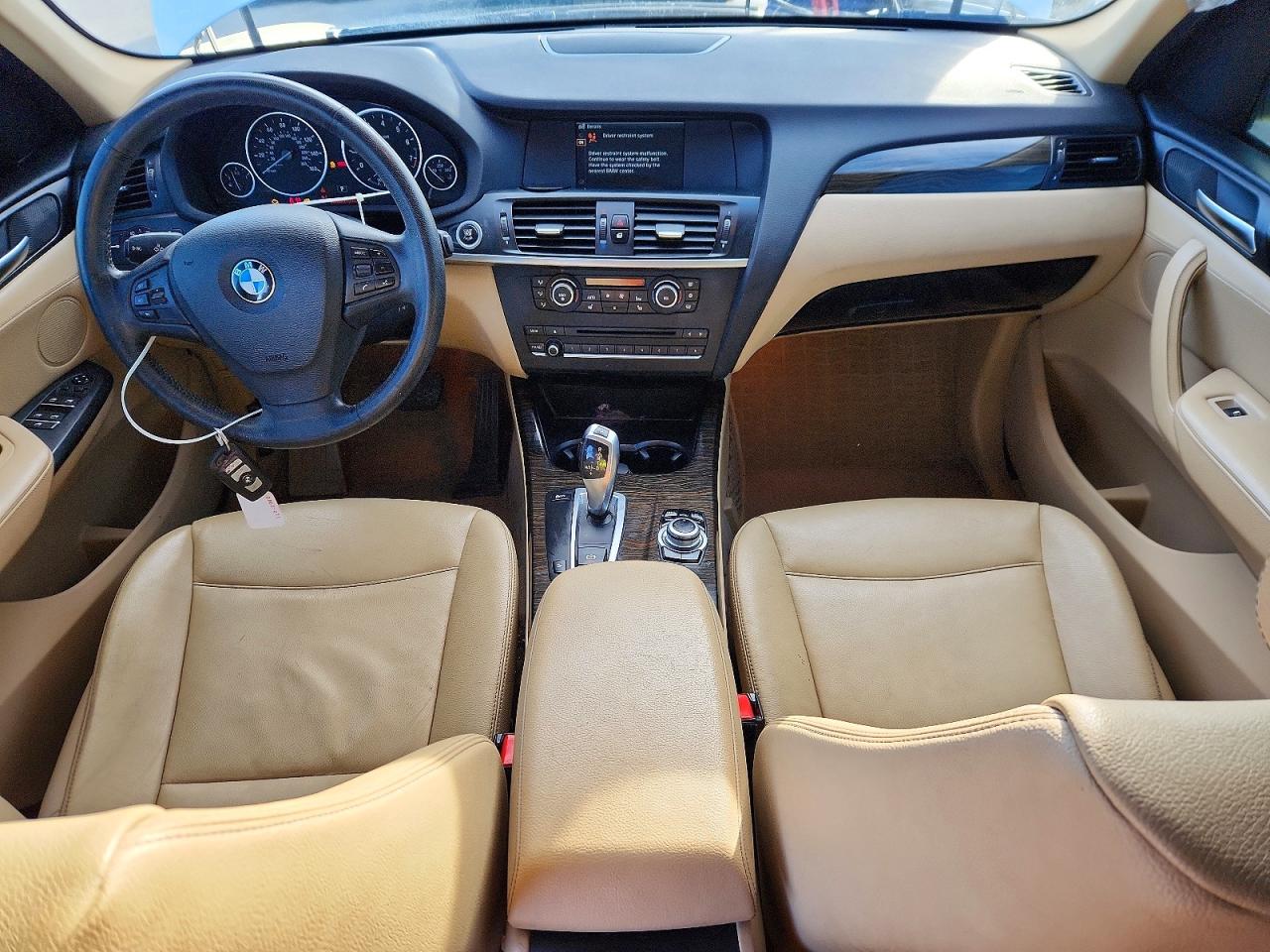 2011 BMW X3 XDRIVE28I photo 8