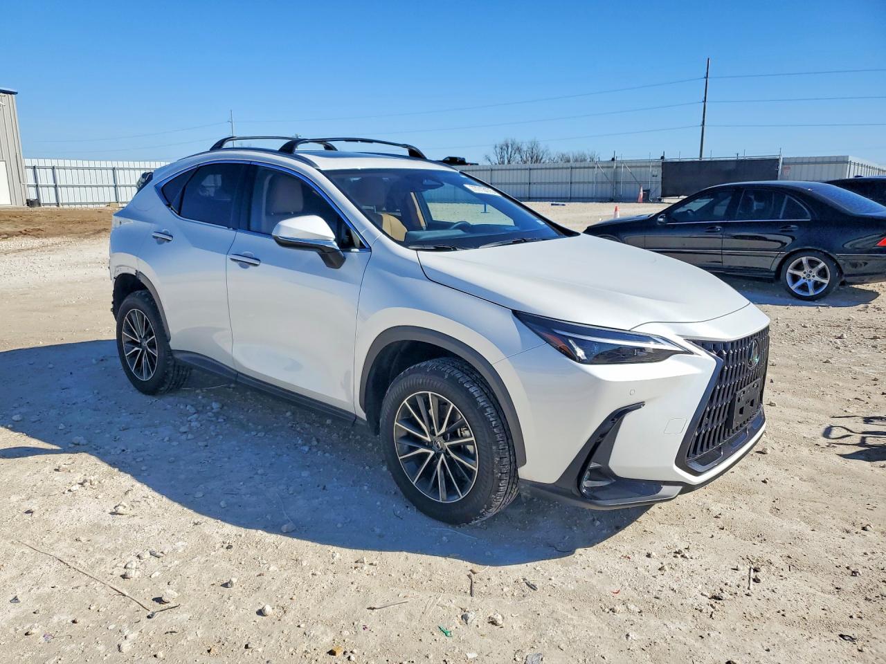 2025 LEXUS NX 350H BASE photo 4