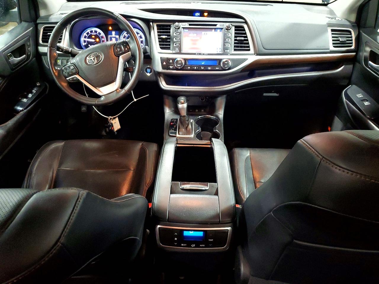 2016 TOYOTA HIGHLANDER LIMITED photo 8