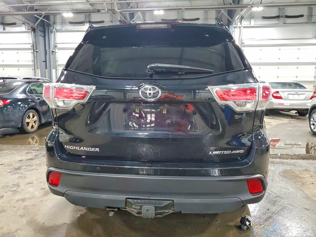 2016 TOYOTA HIGHLANDER LIMITED photo 6