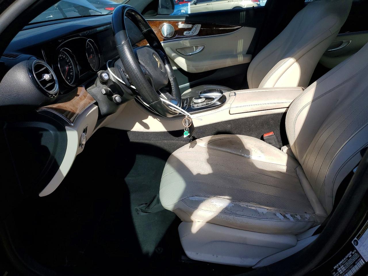 2017 MERCEDES-BENZ E 300 photo 13