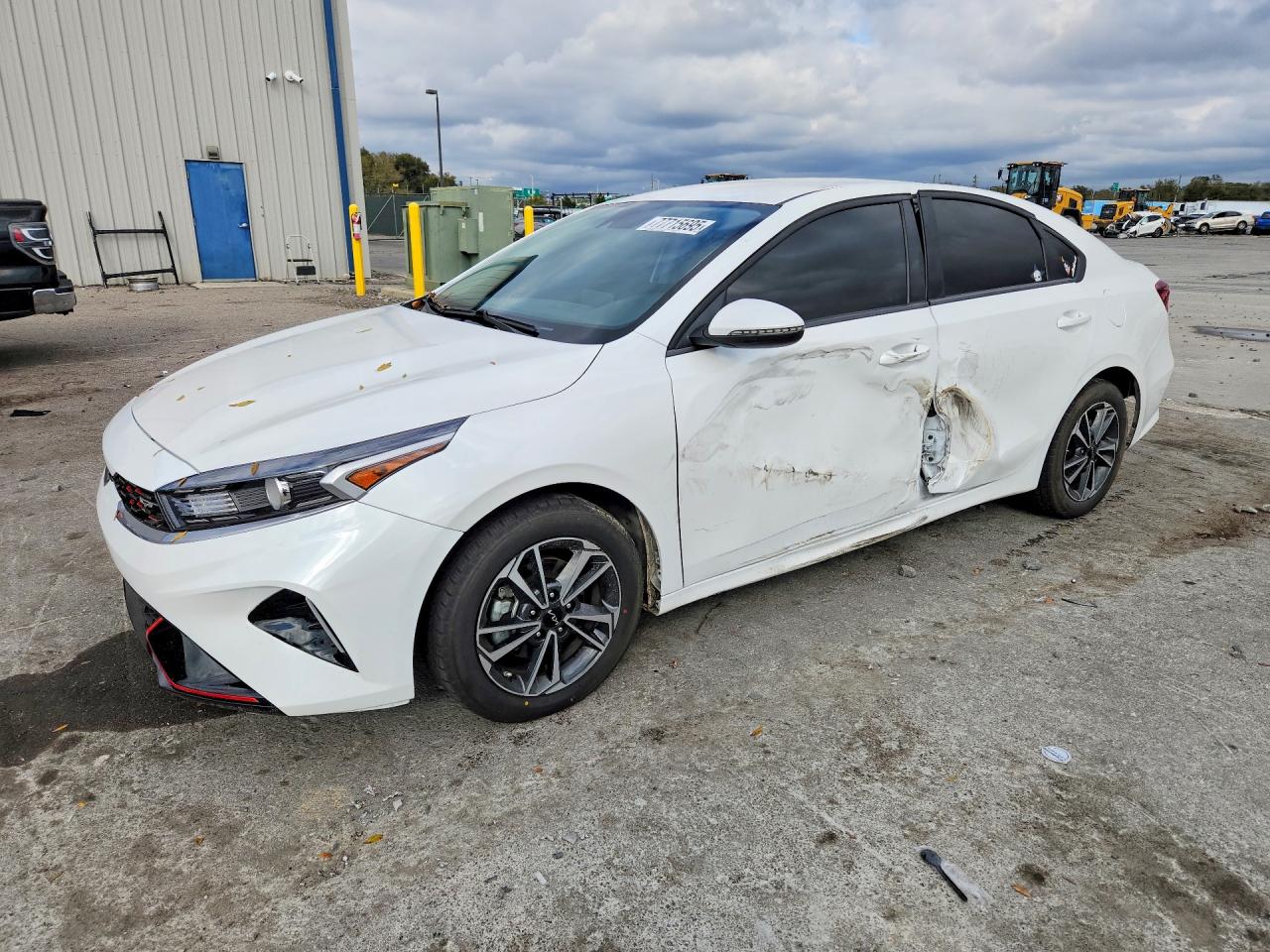 2024 KIA FORTE
