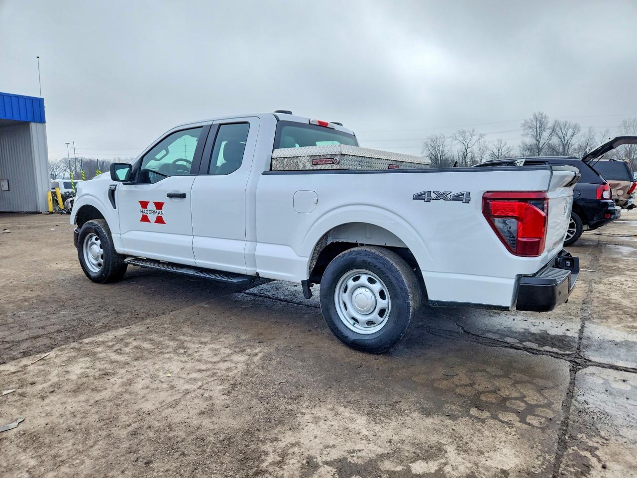 2024 FORD F150 XL photo 4