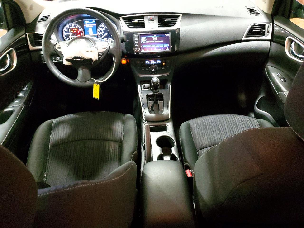 2019 NISSAN SENTRA SV photo 8
