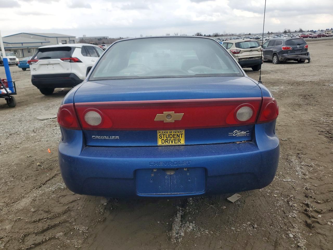 2004 CHEVROLET CAVALIER photo 6