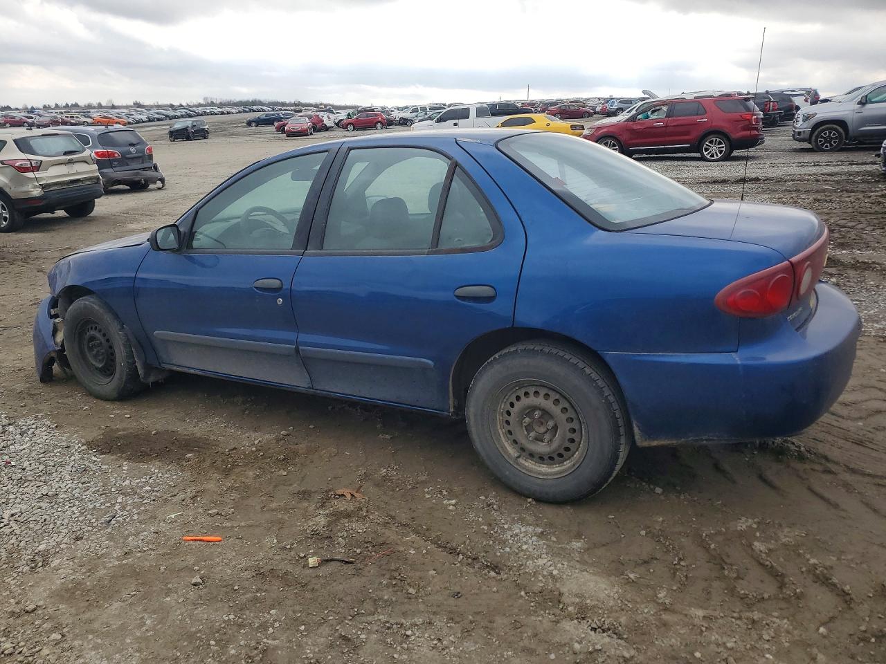 2004 CHEVROLET CAVALIER photo 2