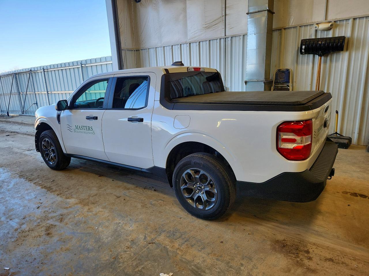 2025 FORD MAVERICK XLT photo 3