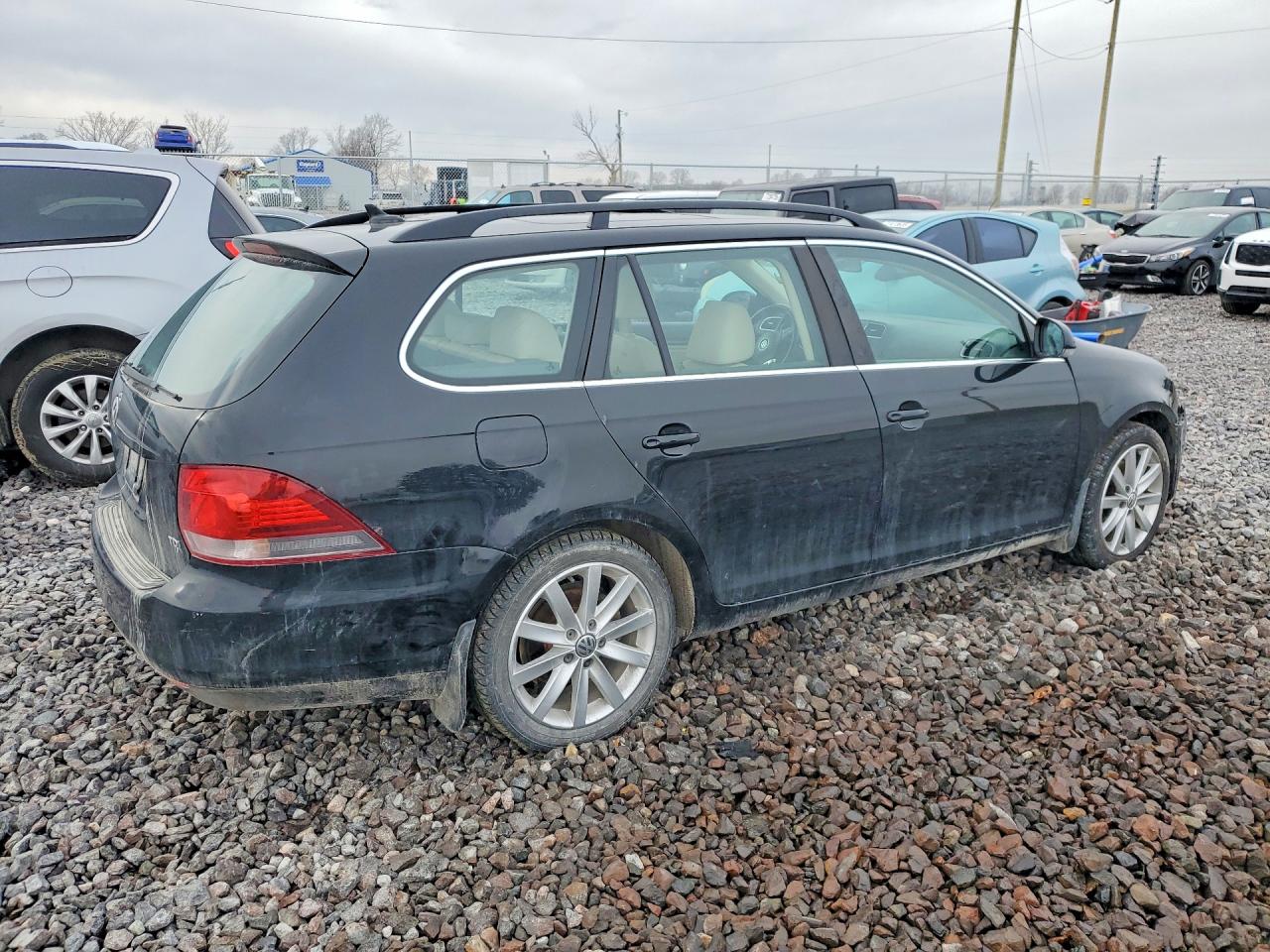 2011 VOLKSWAGEN JETTA TDI photo 5