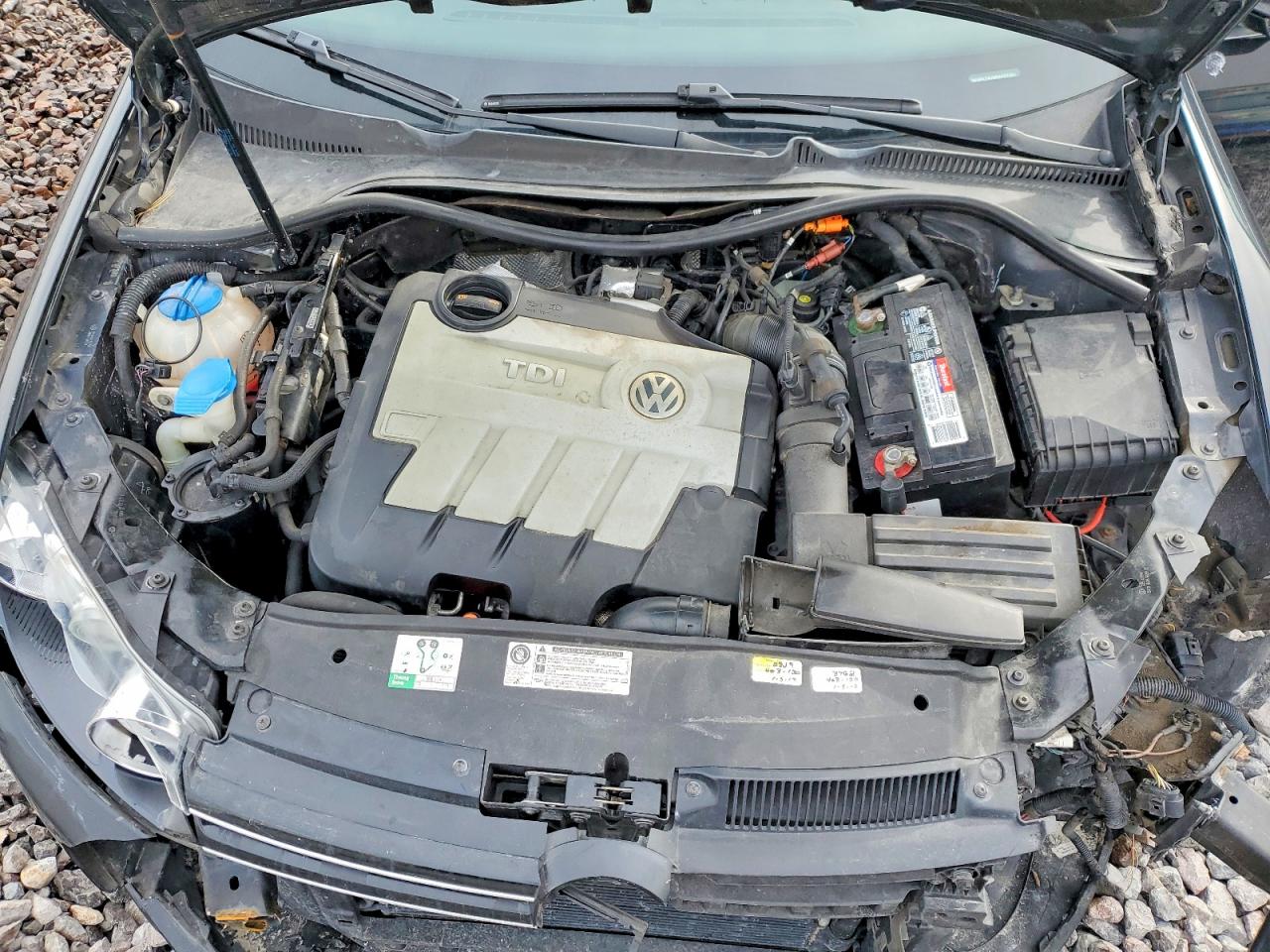 2011 VOLKSWAGEN JETTA TDI photo 21