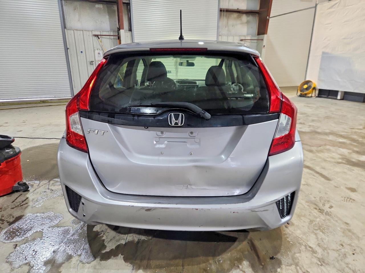 2017 HONDA FIT LX photo 11