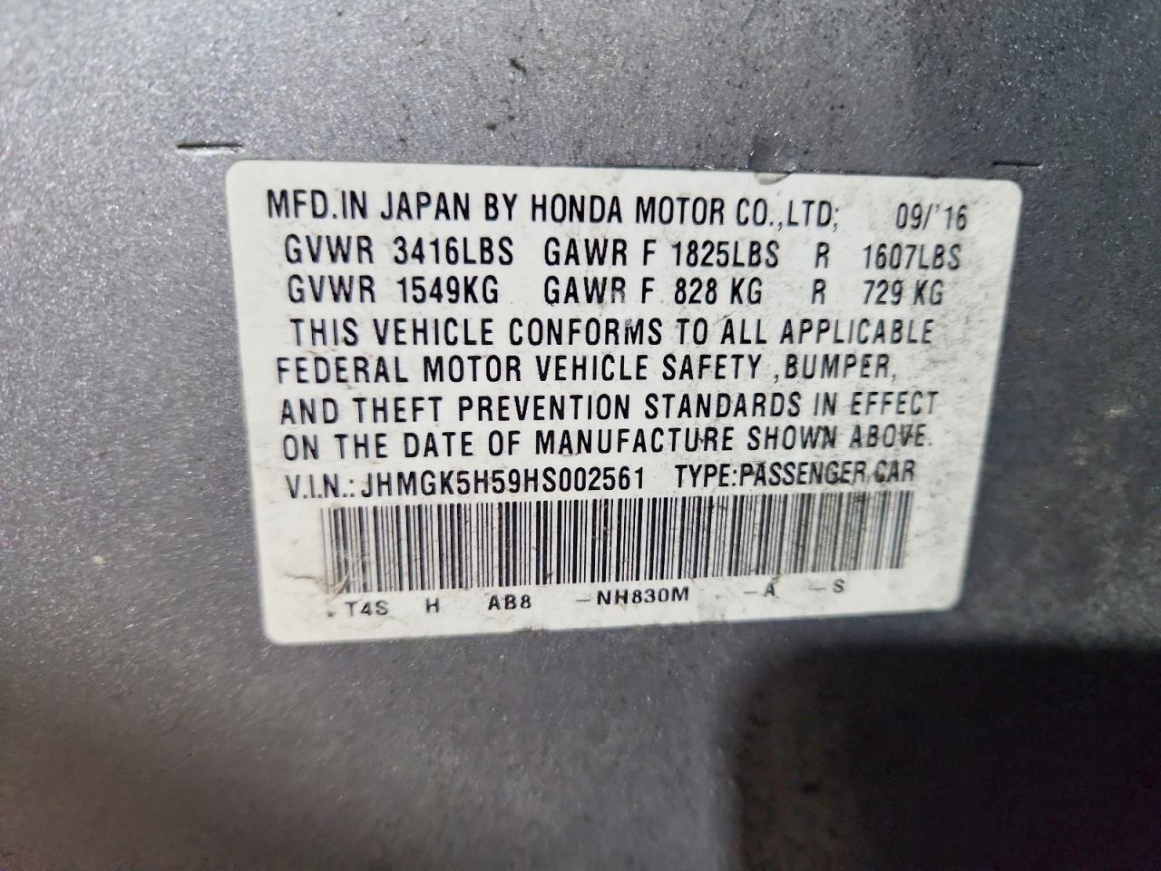 2017 HONDA FIT LX photo 23