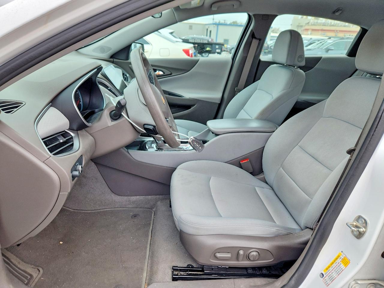 2020 CHEVROLET MALIBU LS photo 7