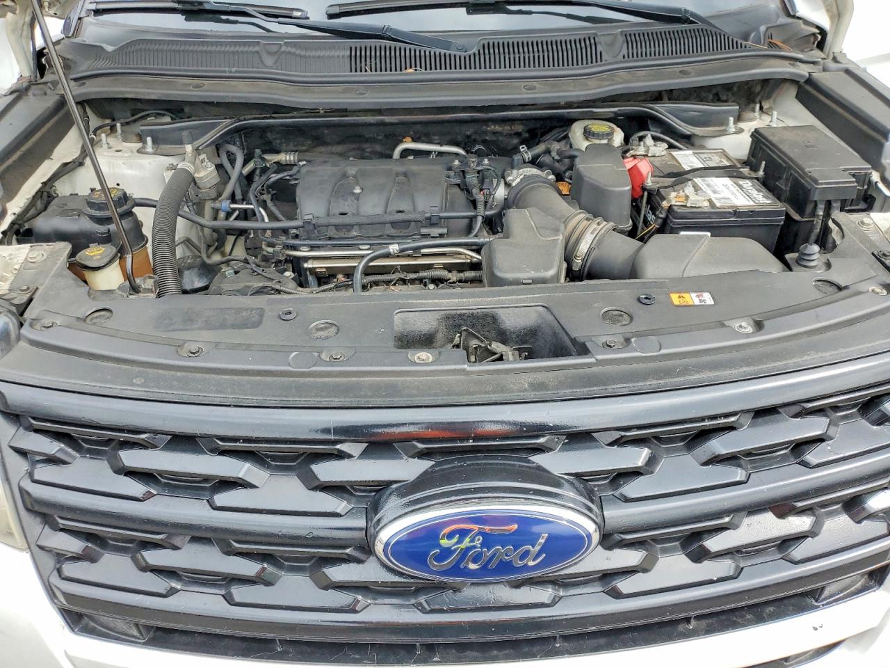 2018 FORD EXPLORER XLT photo 11