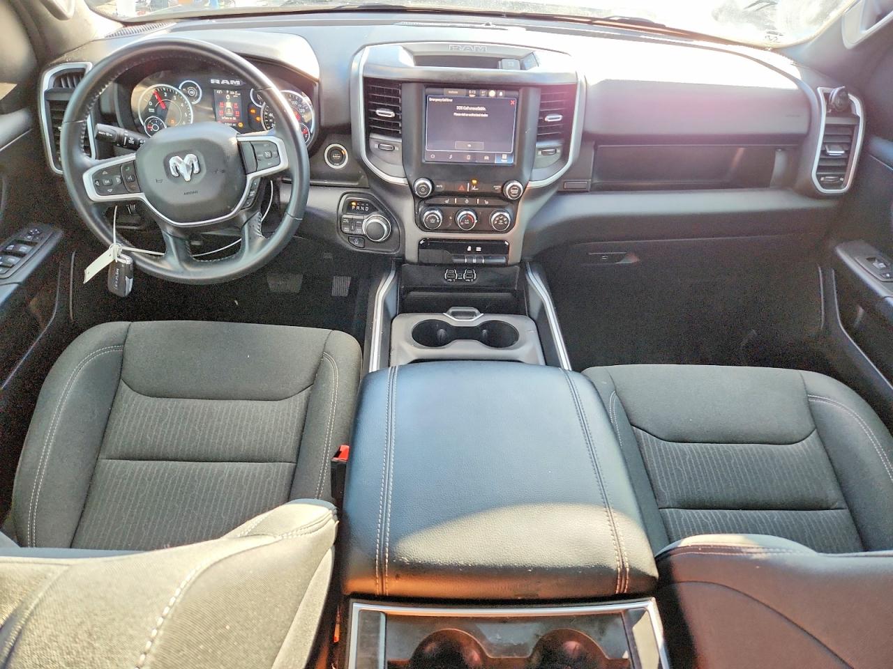 2023 RAM 1500 BIG HORN photo 8