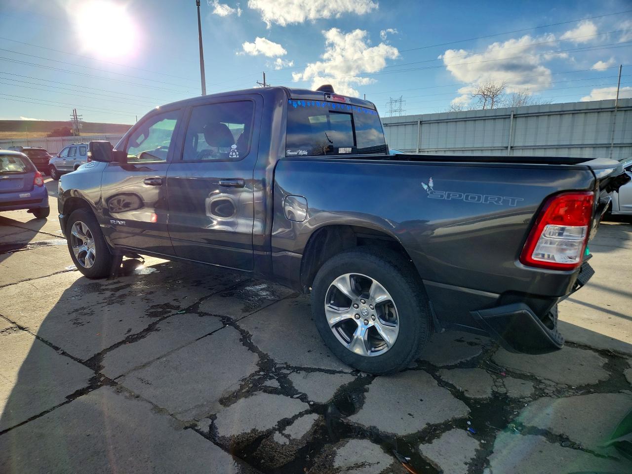 2023 RAM 1500 BIG HORN photo 2