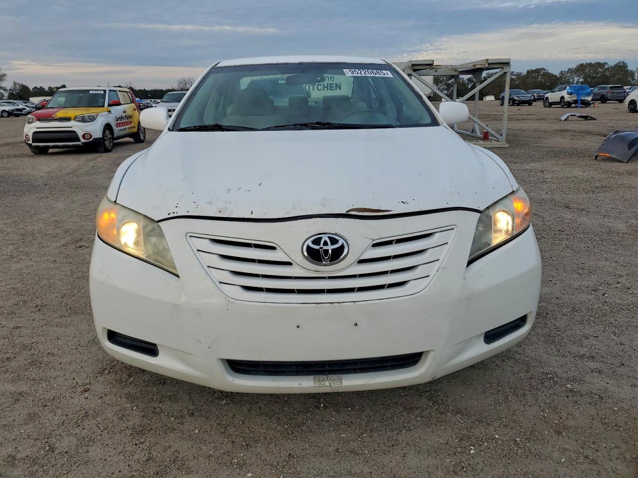 2009 TOYOTA CAMRY BASE photo 9