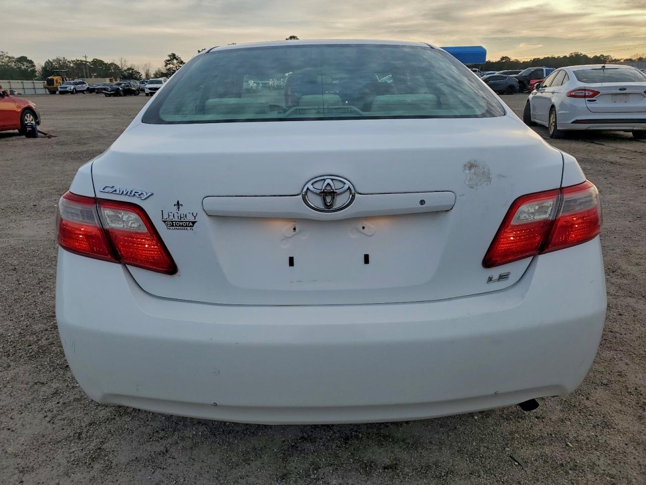 2009 TOYOTA CAMRY BASE photo 11