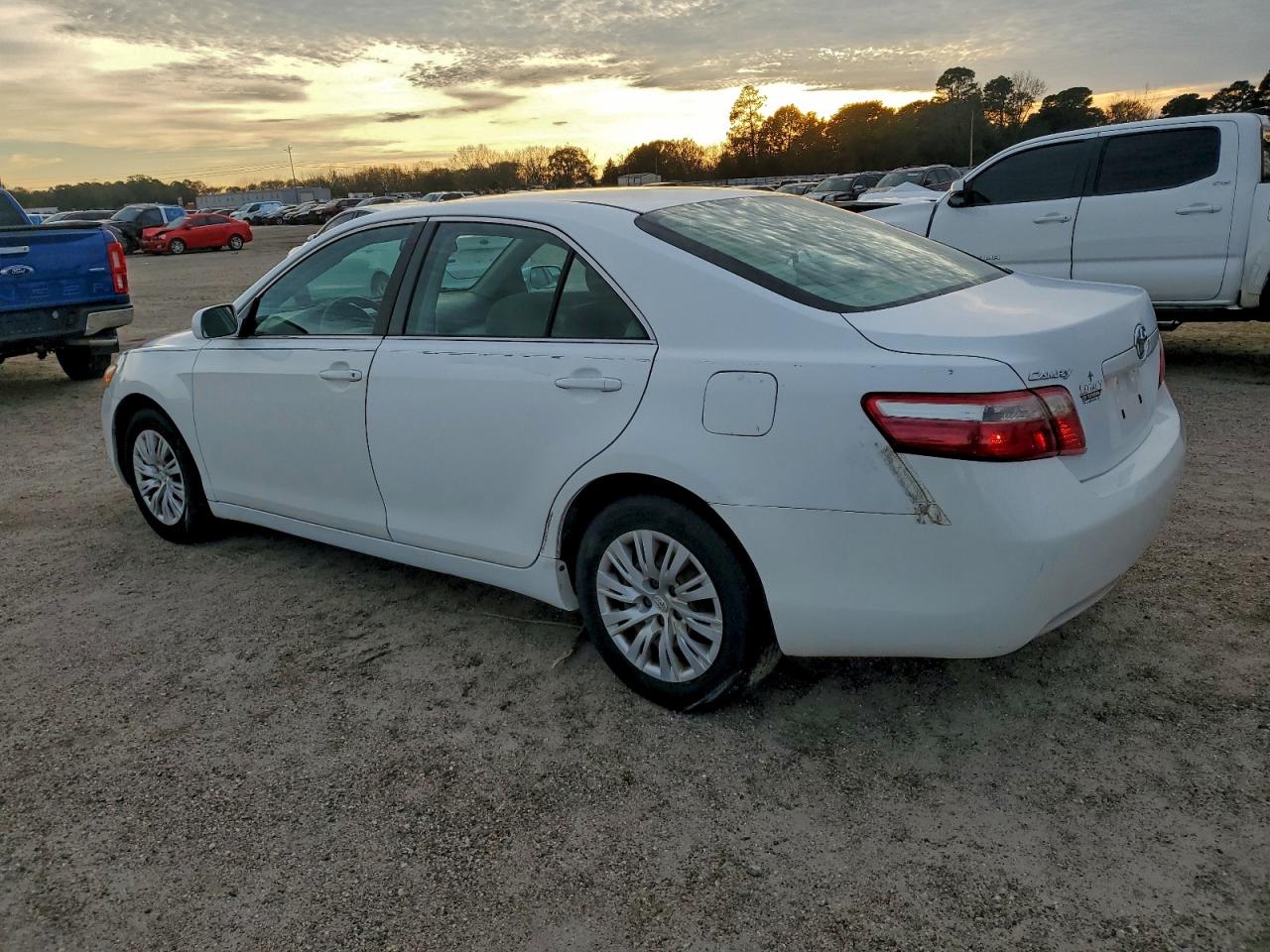 2009 TOYOTA CAMRY BASE photo 3