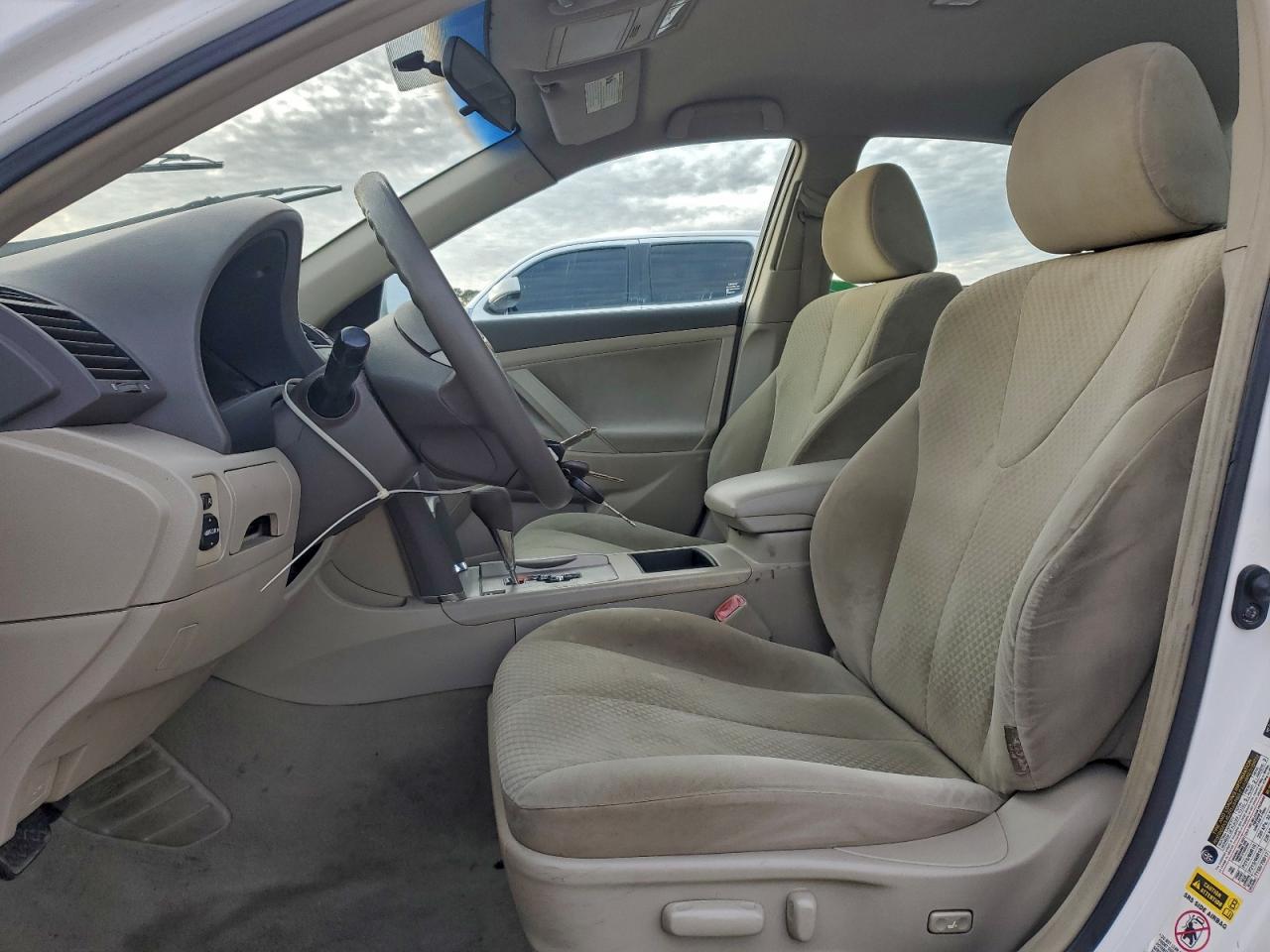 2009 TOYOTA CAMRY BASE photo 13
