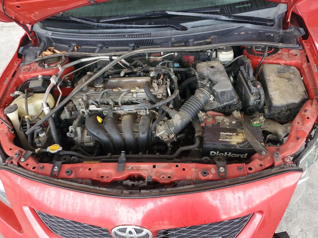 2010 TOYOTA COROLLA photo 11