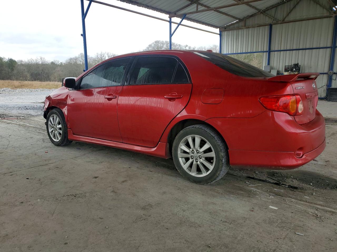 2010 TOYOTA COROLLA photo 2