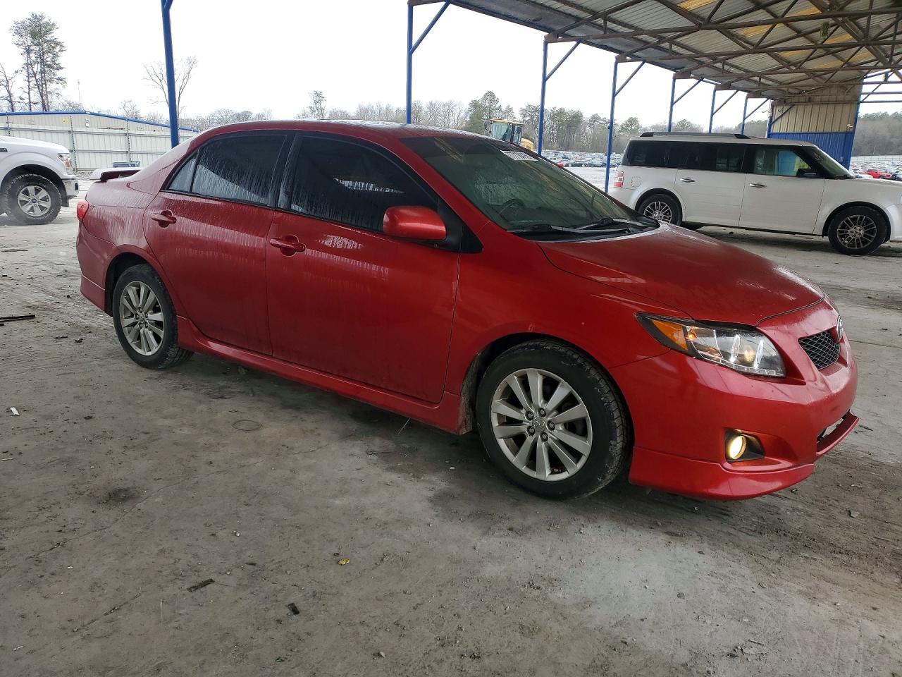 2010 TOYOTA COROLLA photo 4