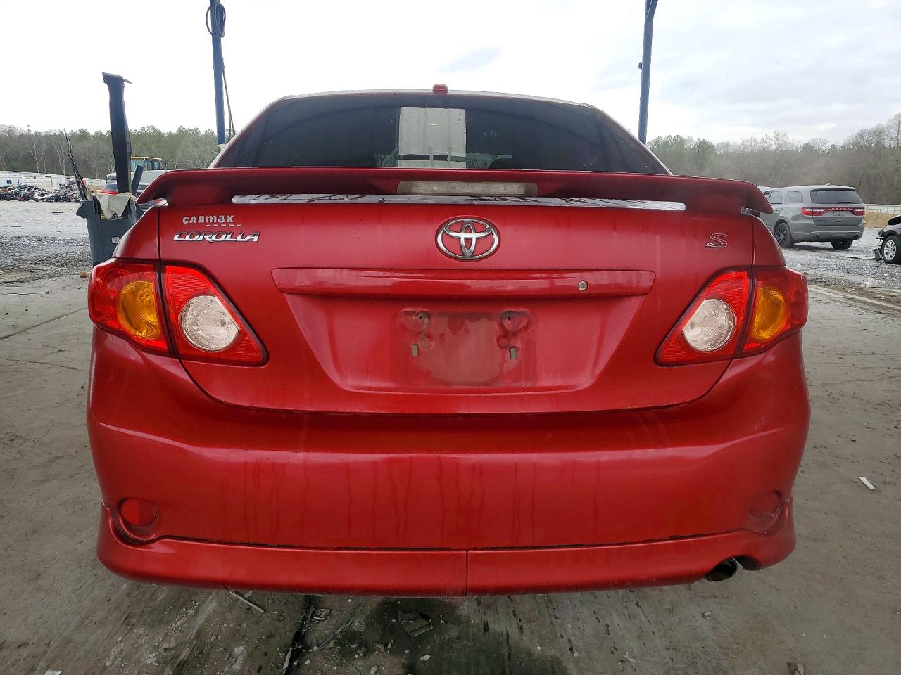 2010 TOYOTA COROLLA photo 6