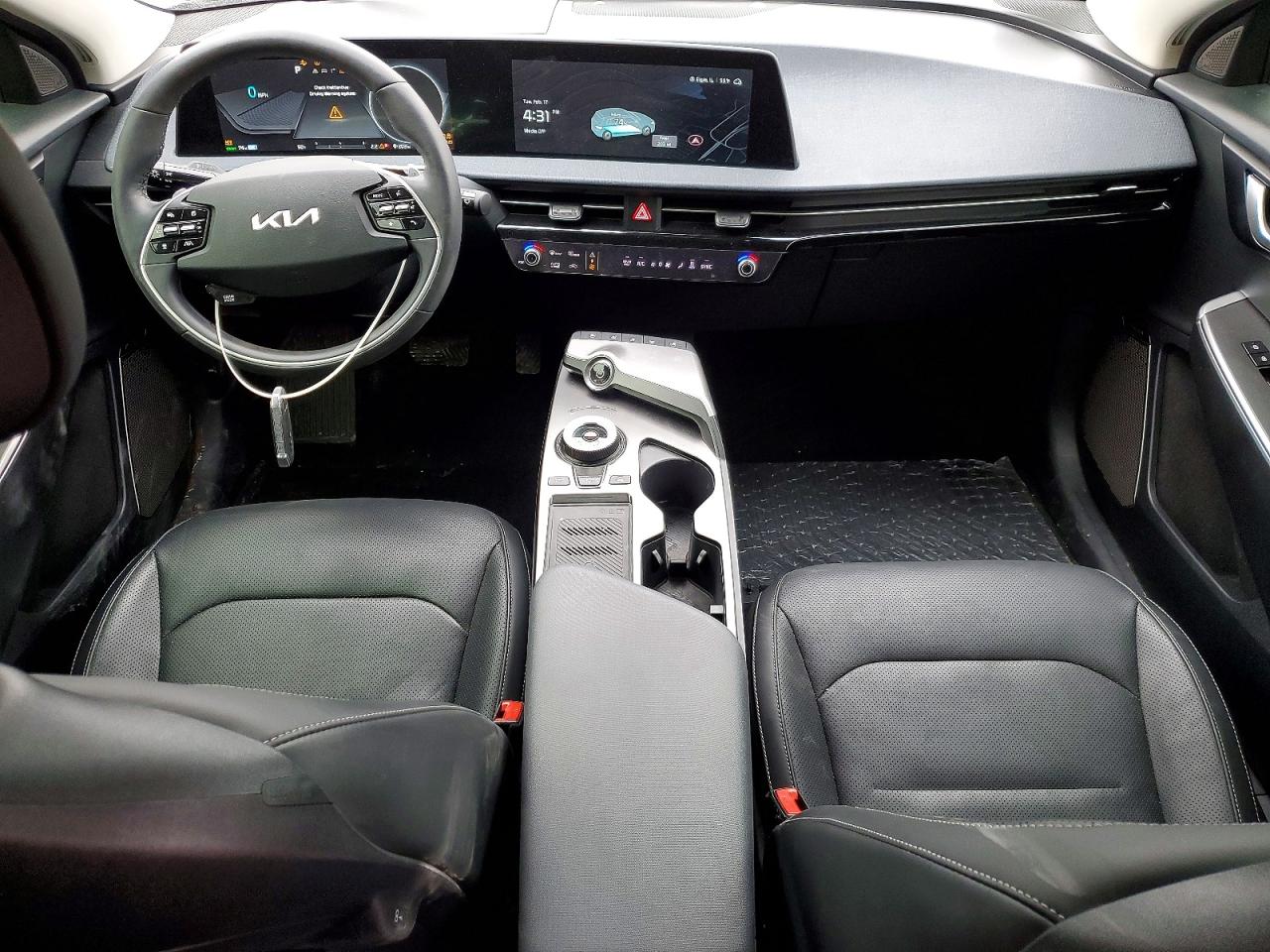 2022 KIA EV6 WIND photo 8