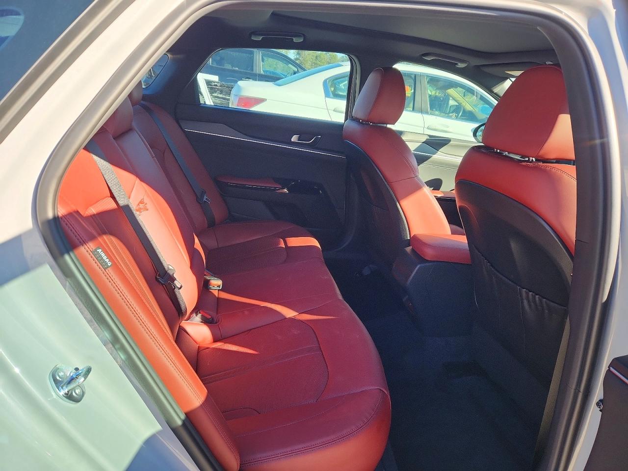 2025 KIA K5 GT-LINE photo 31