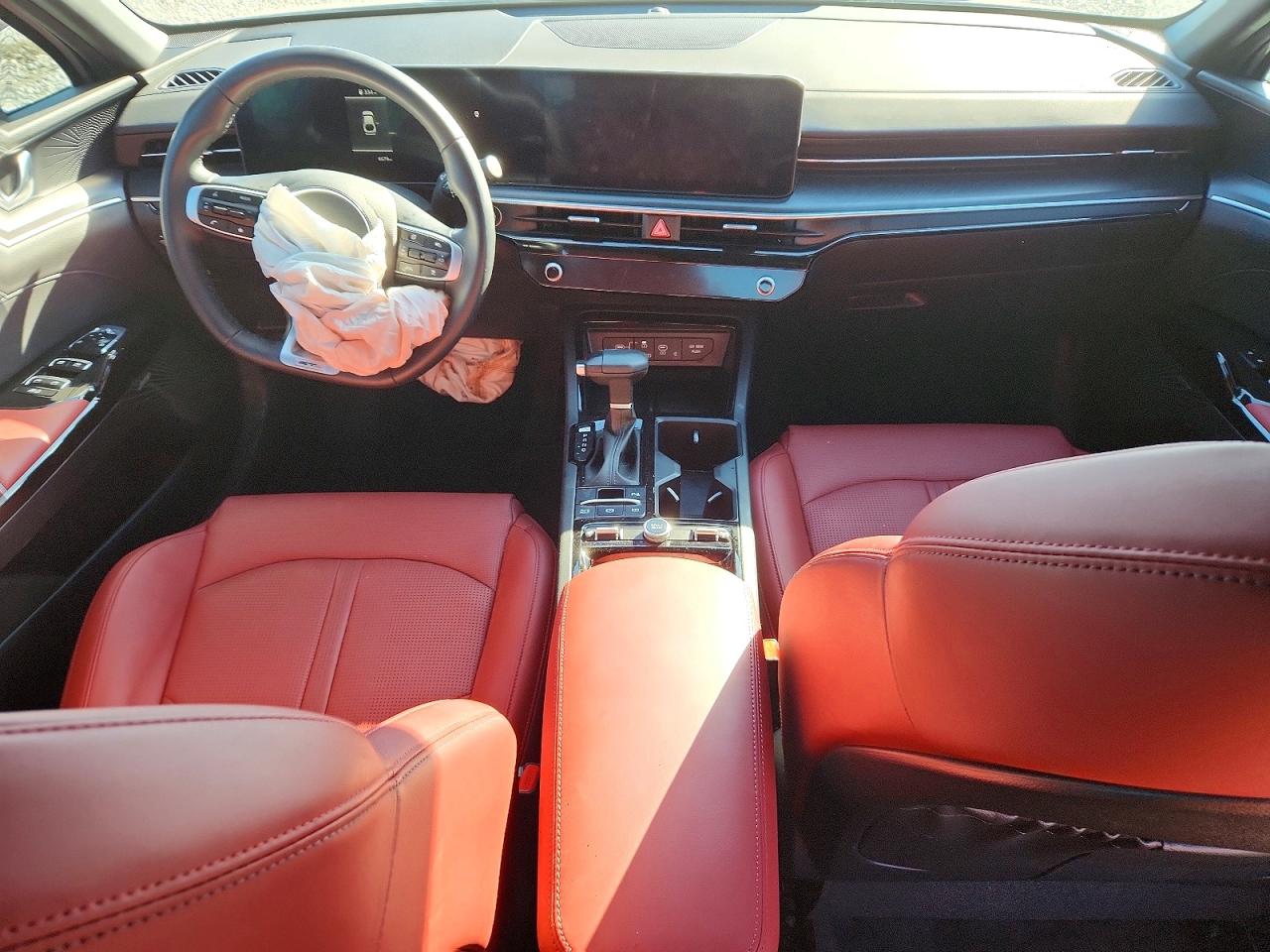 2025 KIA K5 GT-LINE photo 22