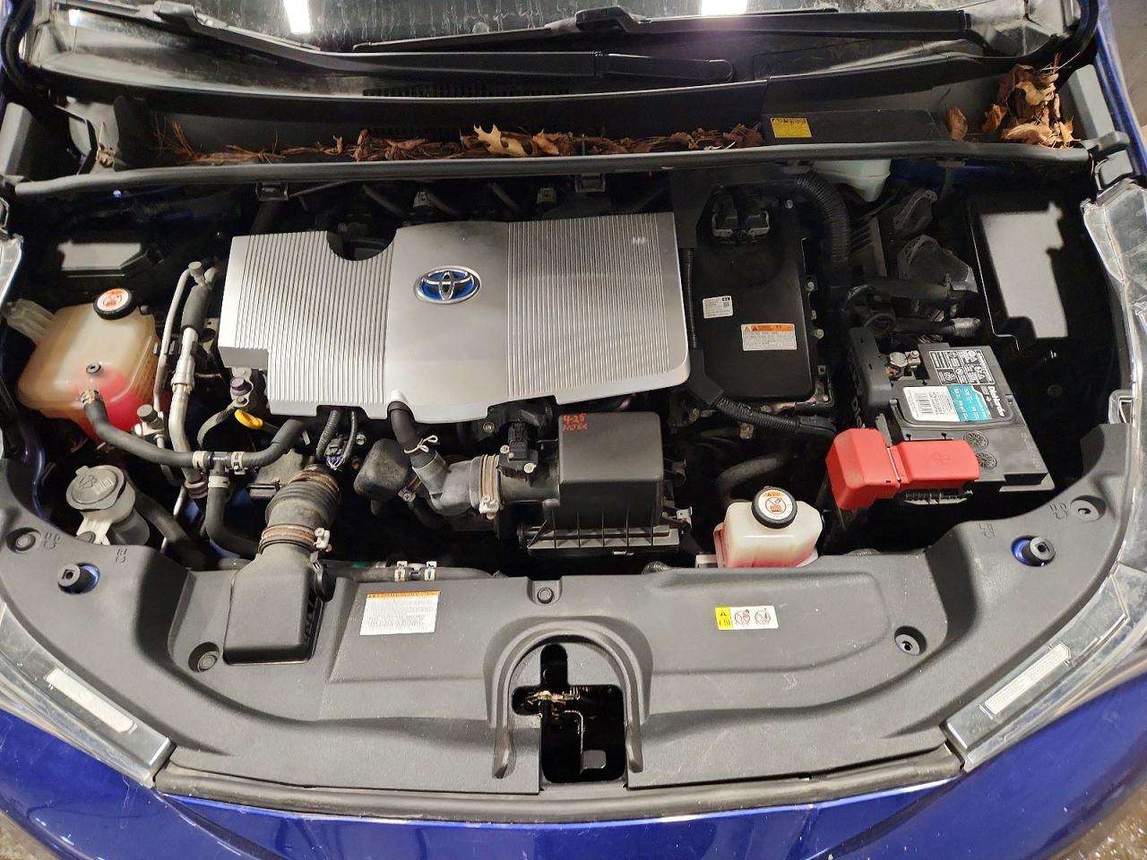 2018 TOYOTA PRIUS photo 21