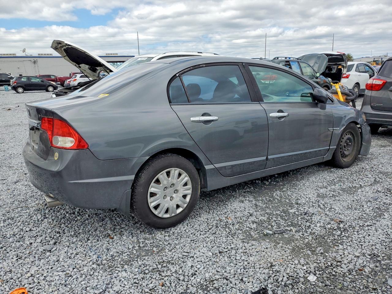 2011 HONDA CIVIC VP photo 3