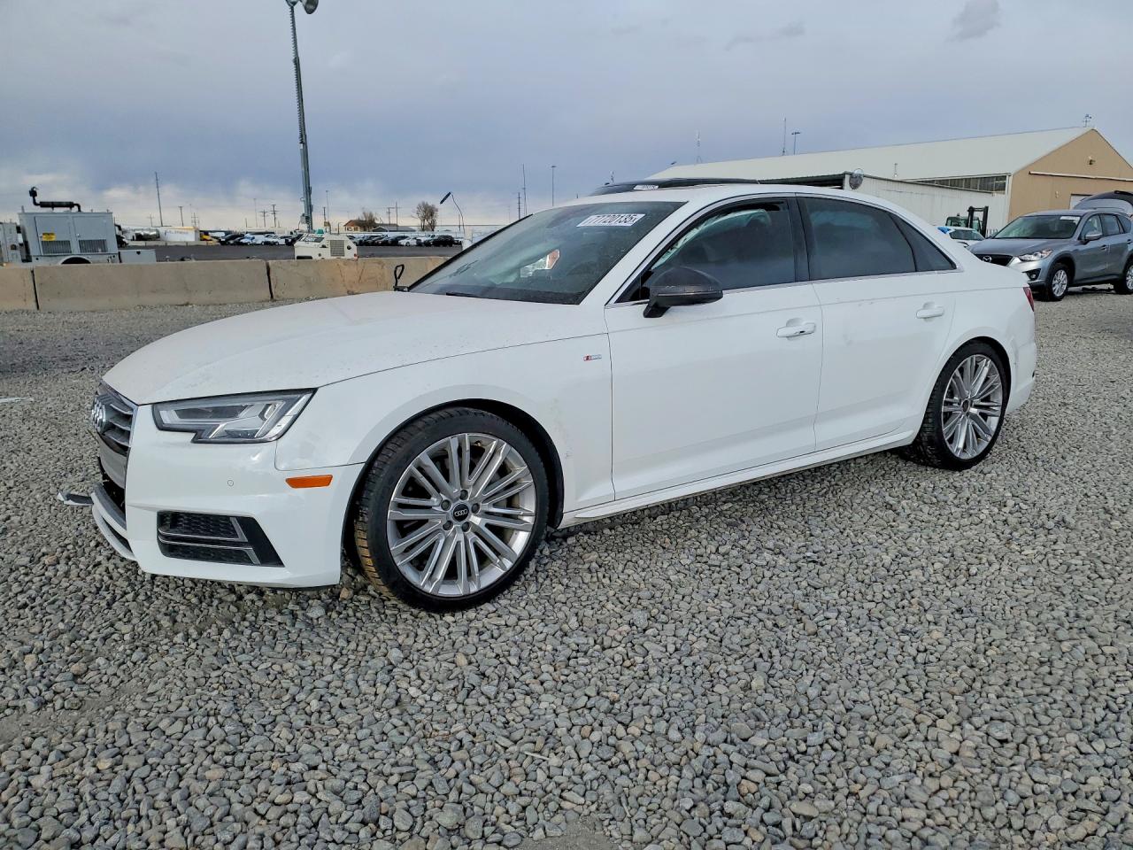 2017 AUDI A4