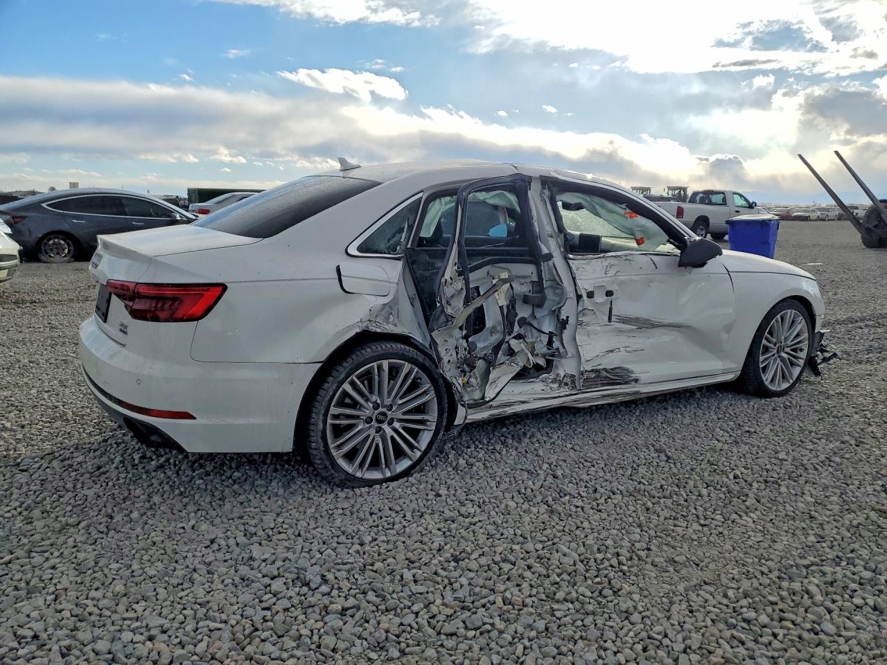 2017 AUDI A4 PRESTIGE photo 7