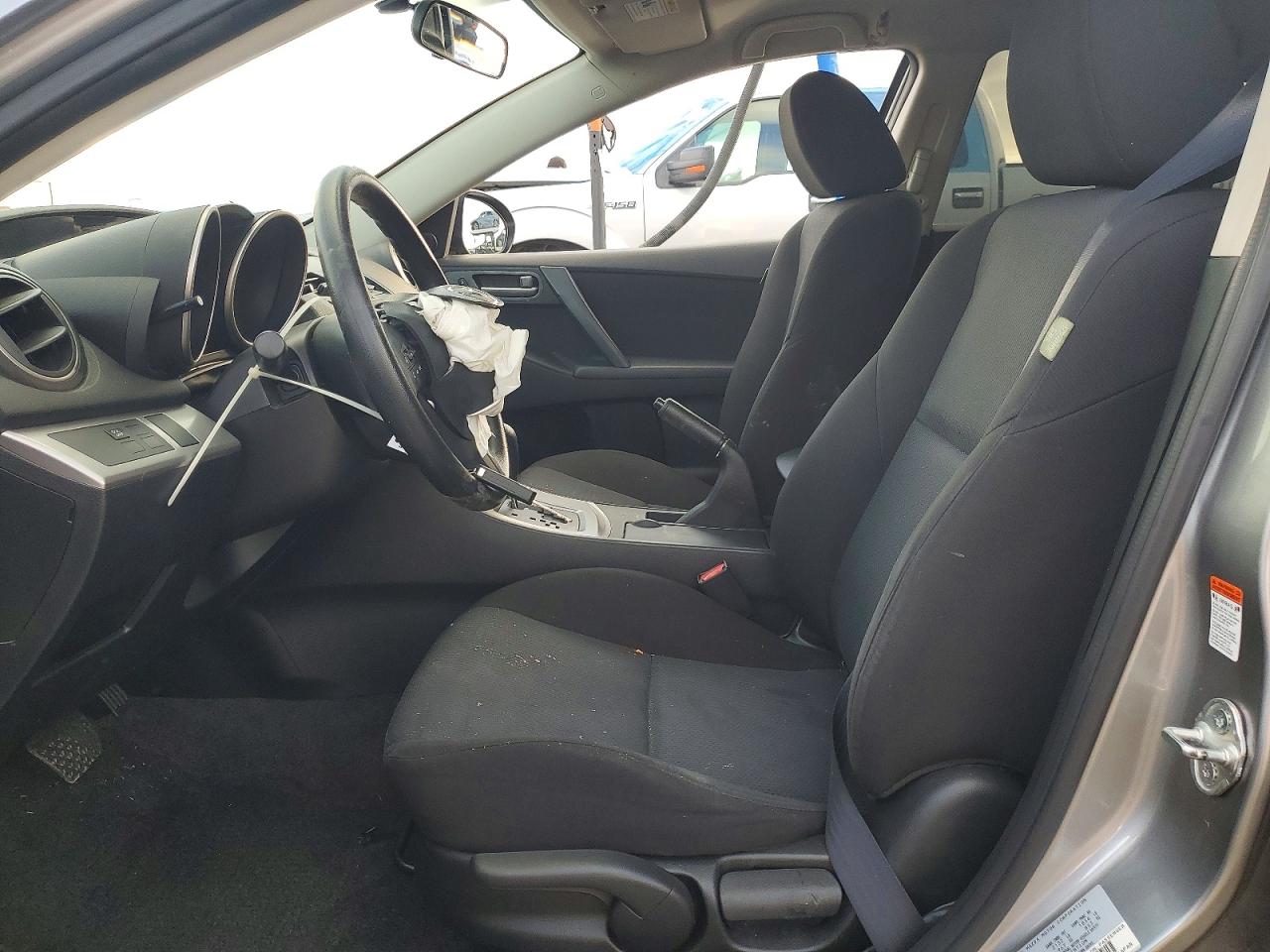 2010 MAZDA 3 I photo 13