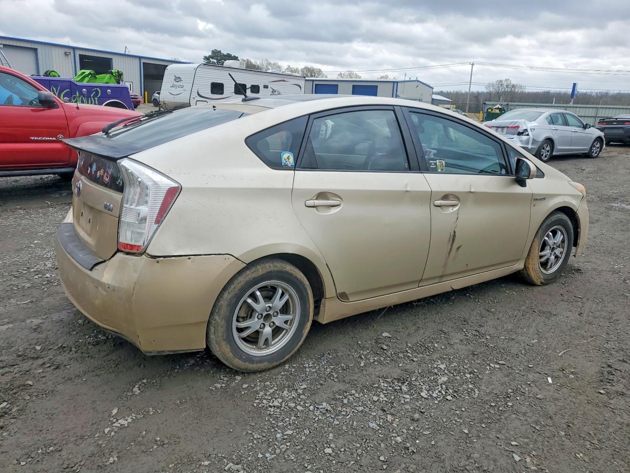 2010 TOYOTA PRIUS III photo 7