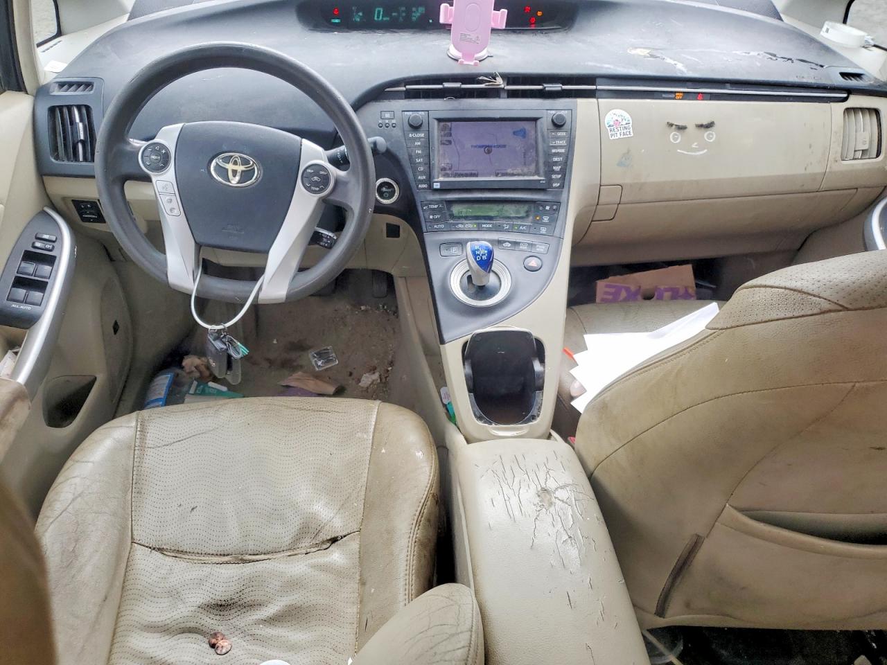 2010 TOYOTA PRIUS III photo 22