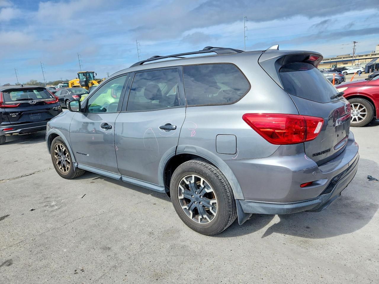 2020 NISSAN PATHFINDER SV photo 3