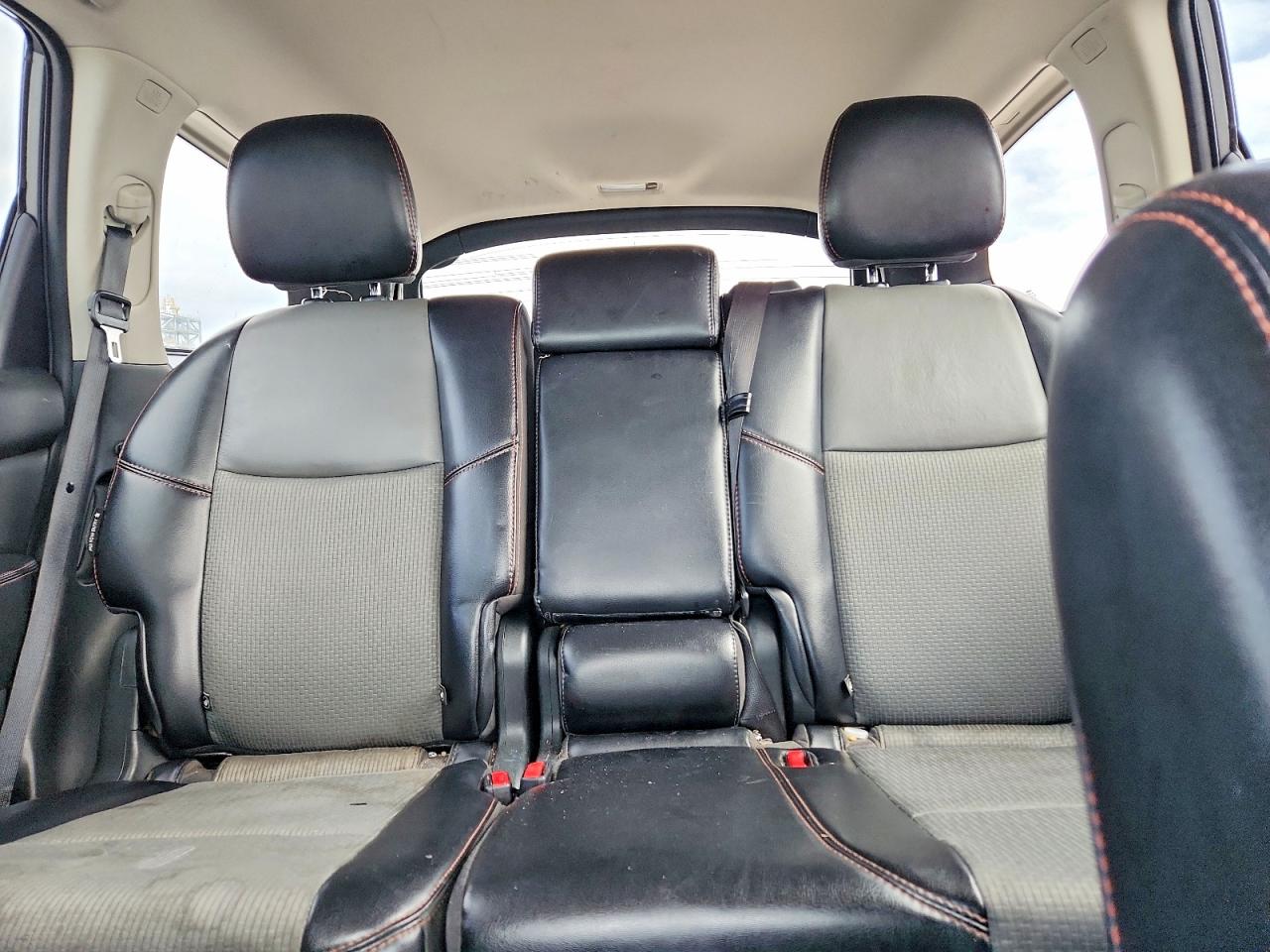 2020 NISSAN PATHFINDER SV photo 19
