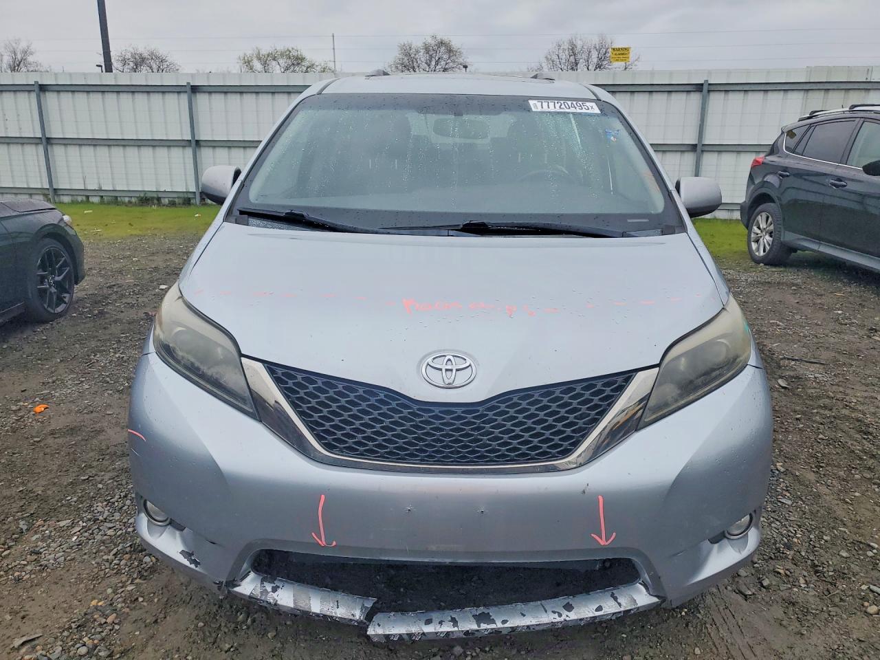 2015 TOYOTA SIENNA SPORT photo 9