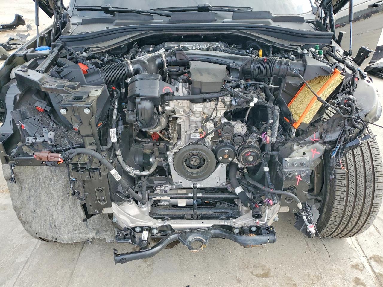 2025 LAND ROVER RANGE ROVER SE photo 12