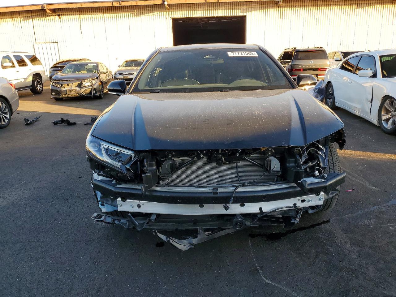 2025 TOYOTA CAMRY XSE photo 9
