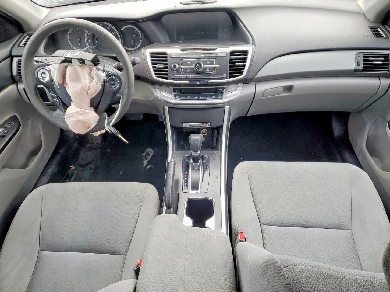 2013 HONDA ACCORD LX photo 15
