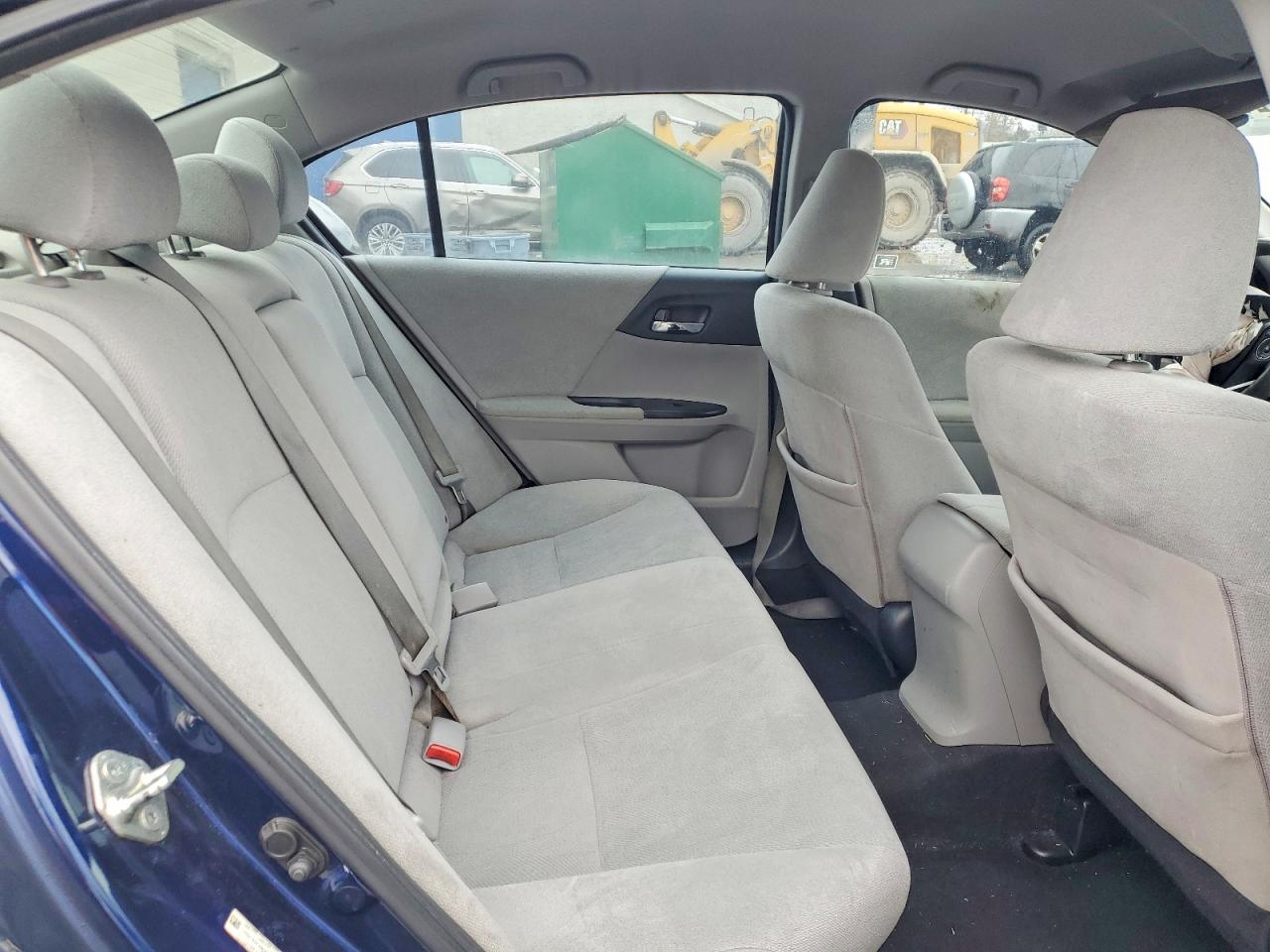 2013 HONDA ACCORD LX photo 19