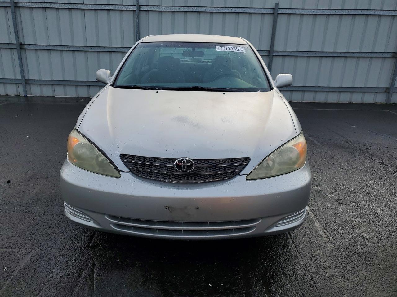 2002 TOYOTA CAMRY LE photo 5