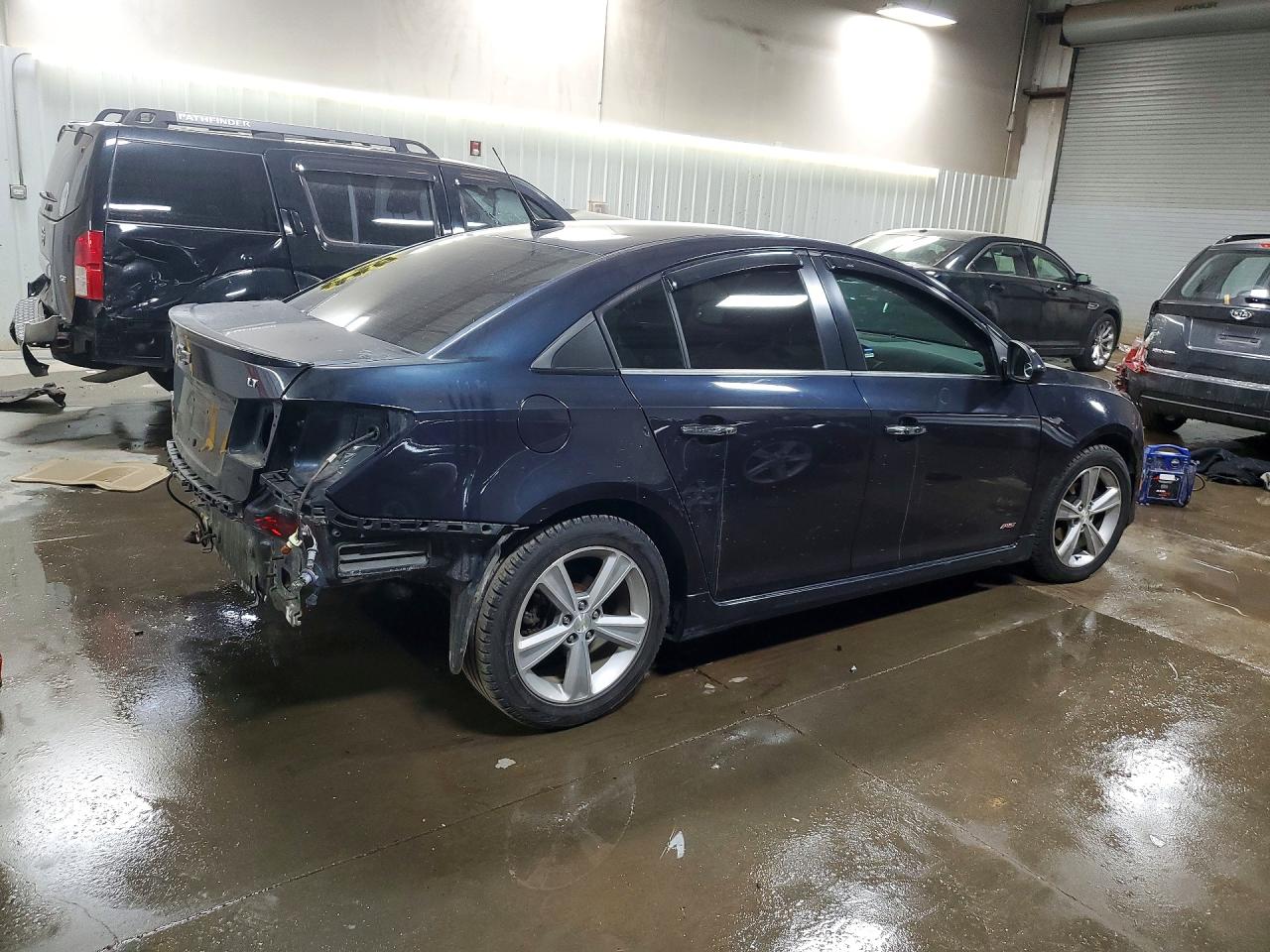 2014 CHEVROLET CRUZE LT photo 3
