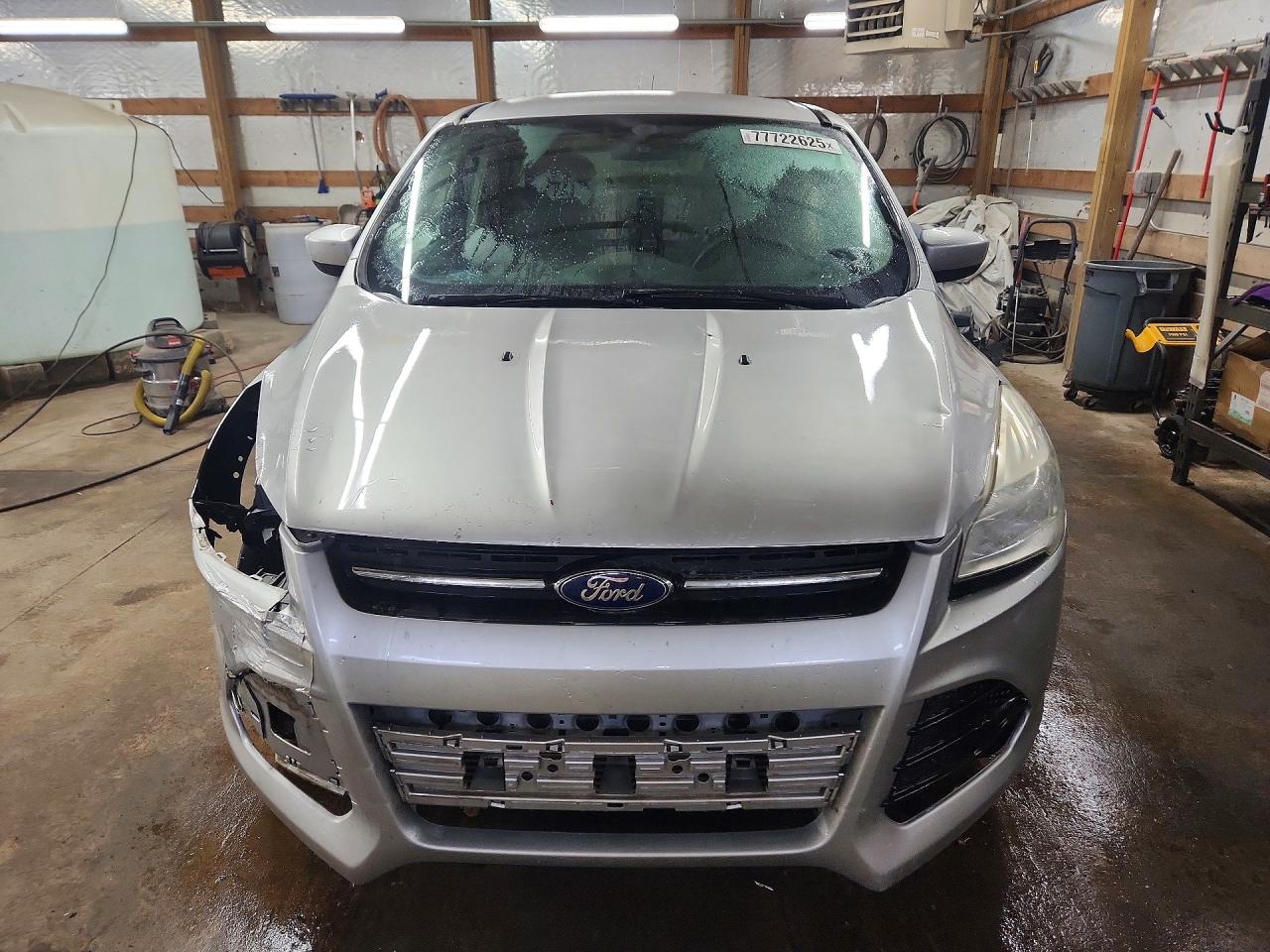 2015 FORD ESCAPE SE photo 9