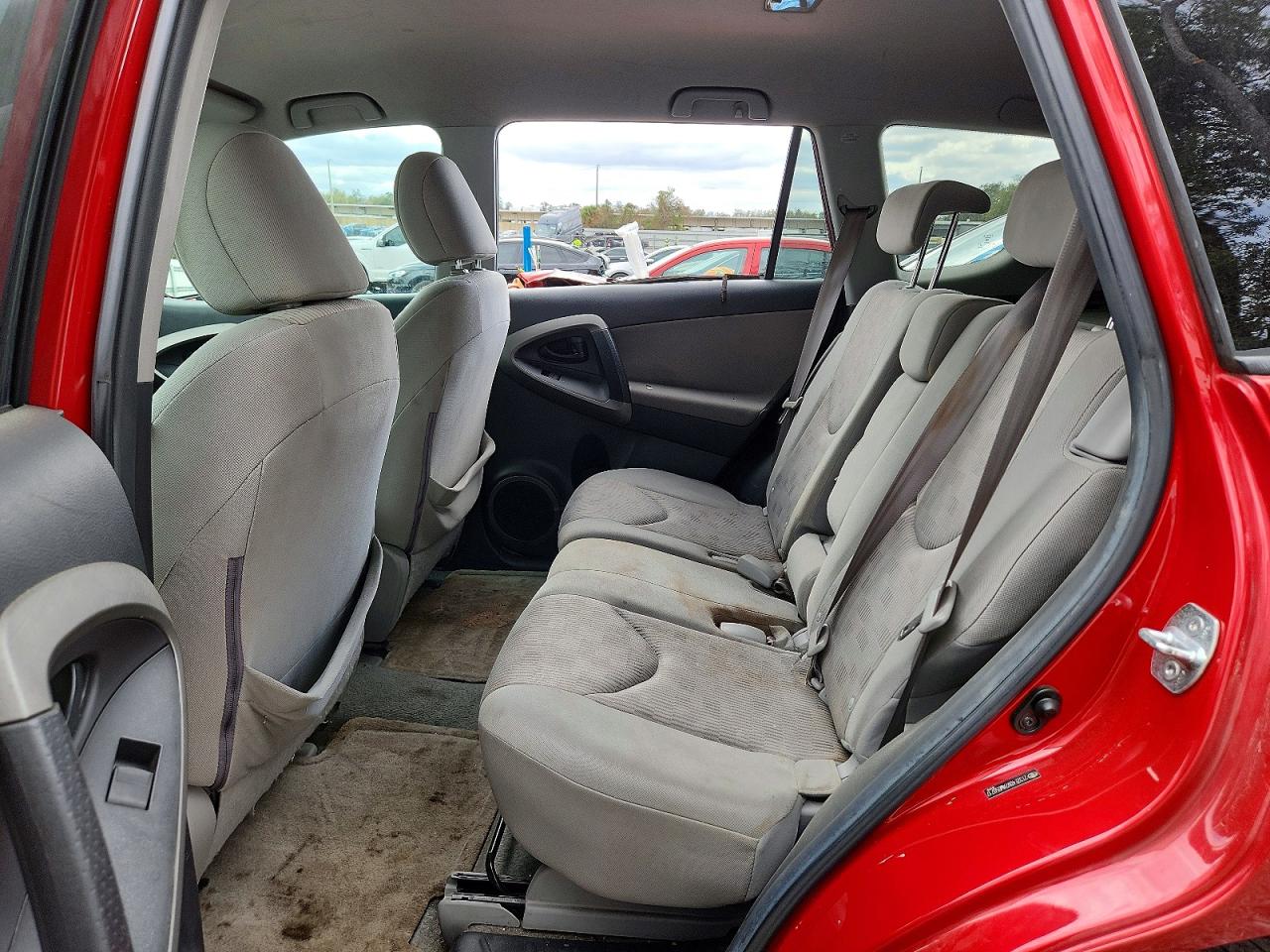 2010 TOYOTA RAV4 photo 19