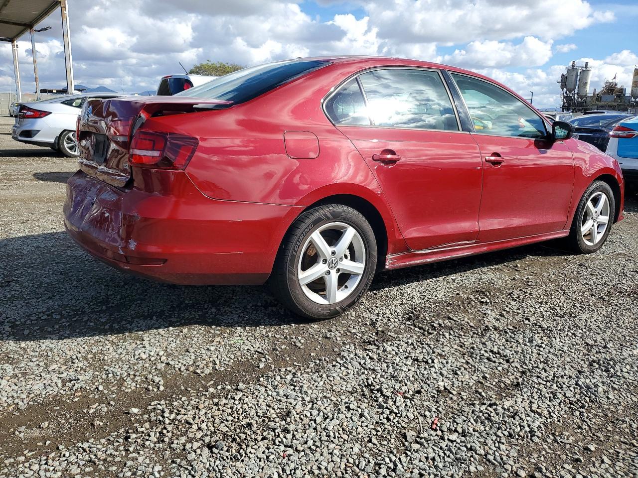 2016 VOLKSWAGEN JETTA S photo 3