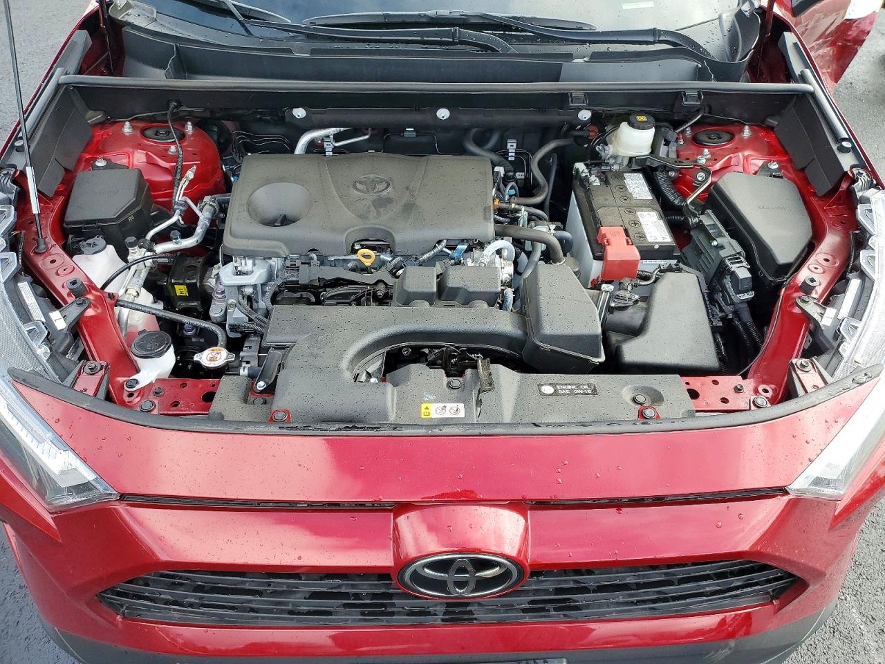 2025 TOYOTA RAV4 XLE PREMIUM photo 11